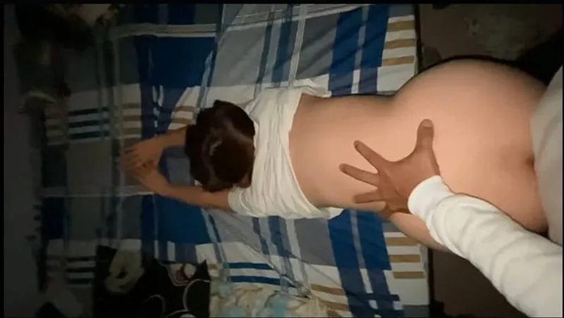 Lên giường với em ghệ nứng và cái kết